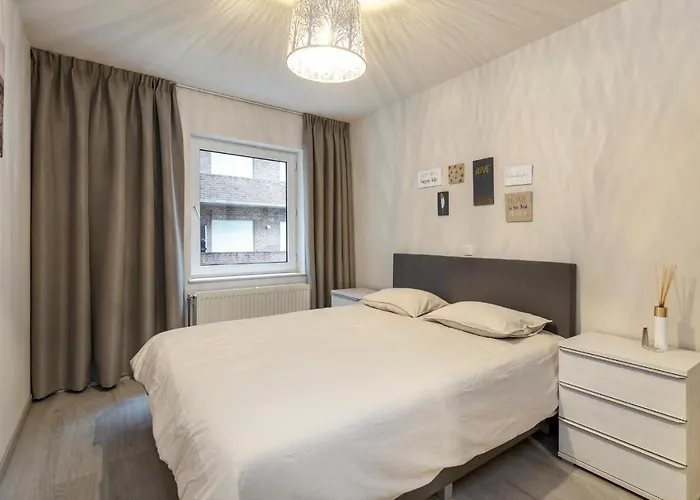 아파트 Ruim Aan De Jachthaven *